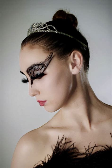 Art Inspired by the Black Swan Concept