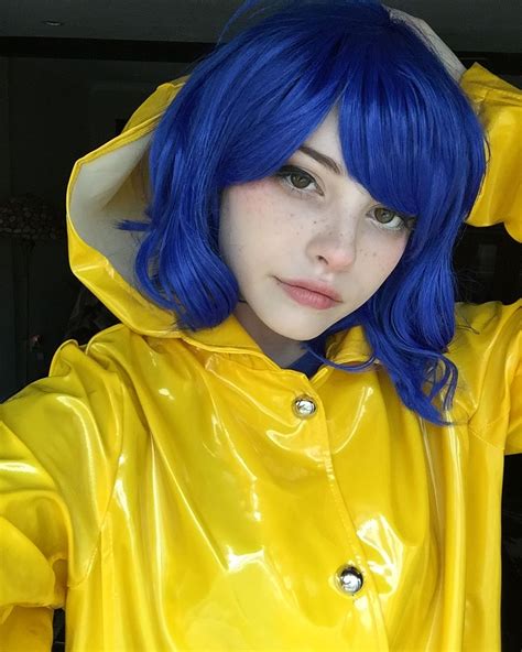 Coraline Cosplay