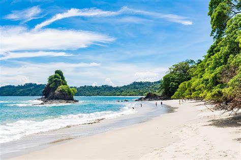 Description of Costa Rica Beaches