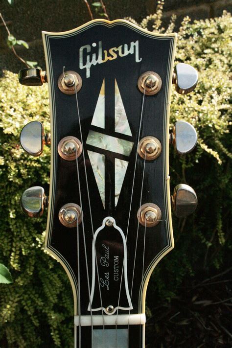 Custom Les Paul Headstock