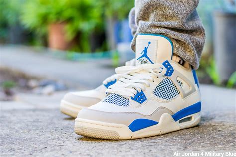 Customizing Military Blue 4s