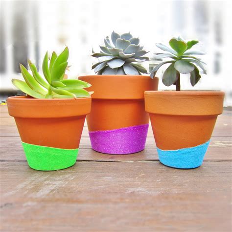 Decorating and Planting Your Flower Pot