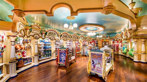 Disneyland Shops