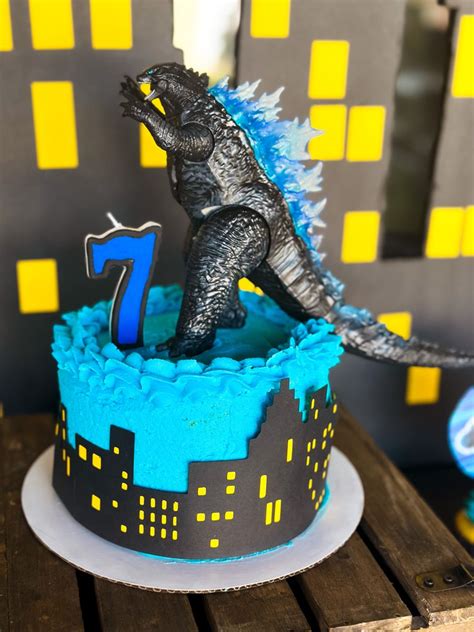 Godzilla Cake Decoration