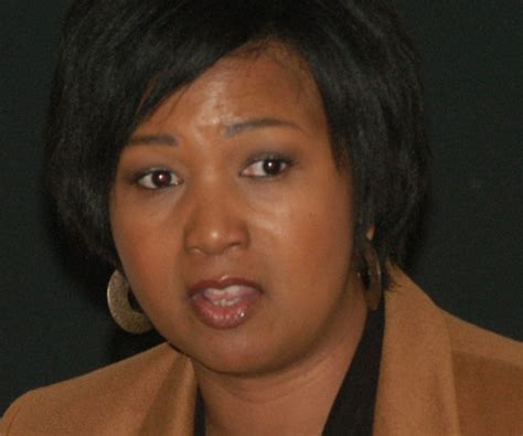 Mae Jemison Image 4