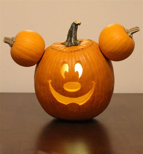 Mickey Mouse Pumpkin Design