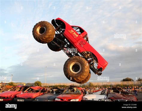 Monster Truck Jumping