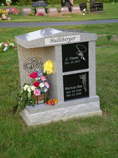 Online Memorials Image 8