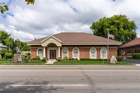 Owosso Funeral Homes