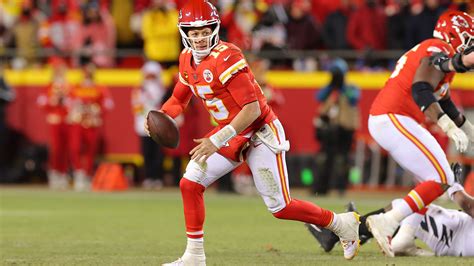 Patrick Mahomes receiving awards