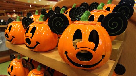 Tips for Carving the Perfect Disney Pumpkin