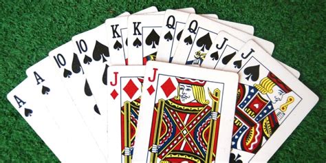 Pinochle Card Game