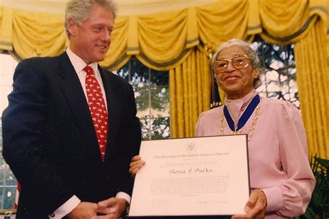 Rosa Parks receiving an award