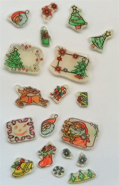 Description of Shrinky Dinks Holidays