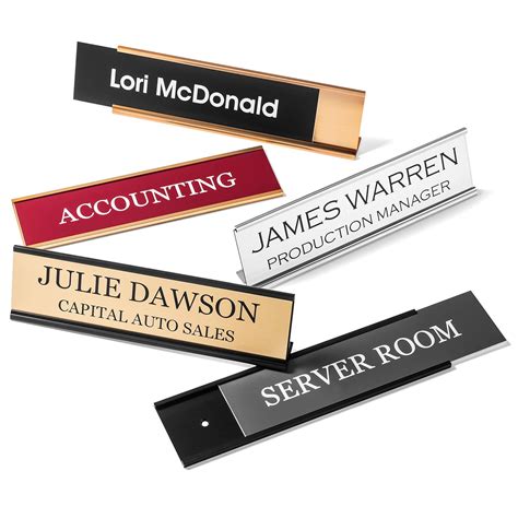 Types of Desk Name Plates