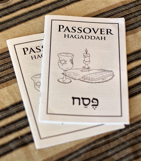 Using Short Haggadah Prints in Your Passover Celebration