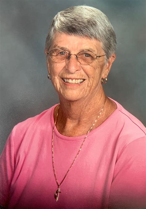 Visalia Obituary Gallery