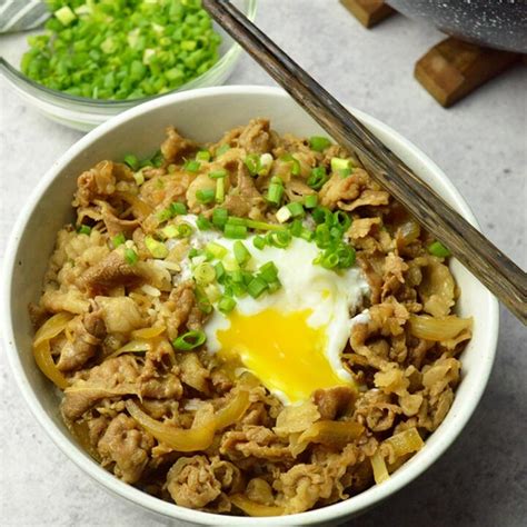 Yoshinoya beef bowl