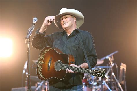 Alan Jackson Performing Live