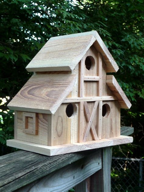 Description of Birdhouse Design 3