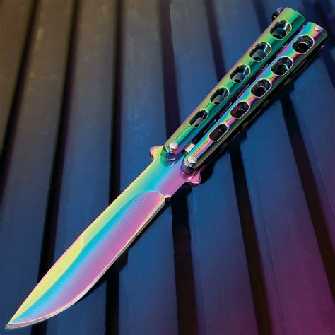 Butterfly knife design