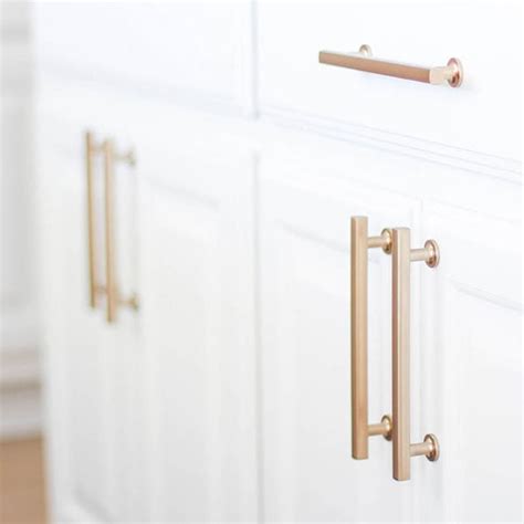 Benefits of Proper Cabinet Handle Placement