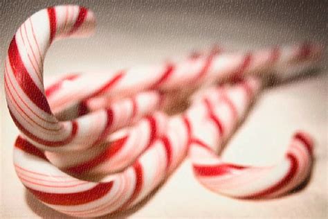 Description of Candy Cane Myths