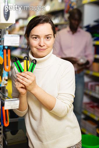 Choosing Office Supplies Image