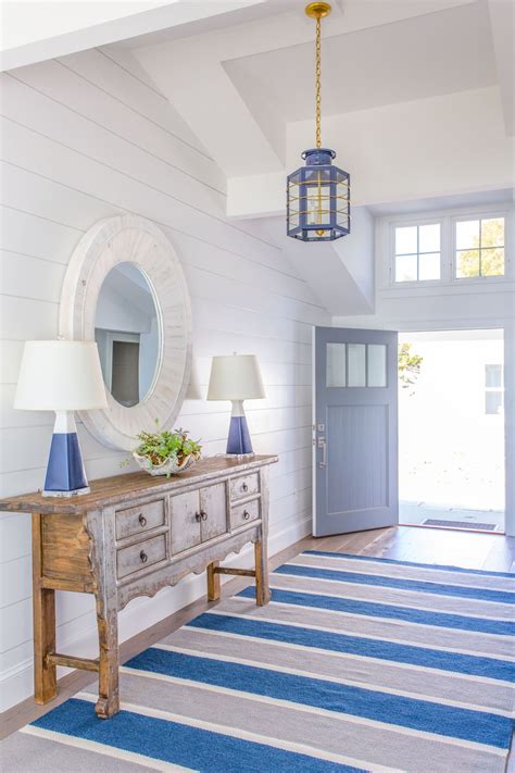 Coastal Entryway