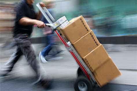 Courier Delivery Service