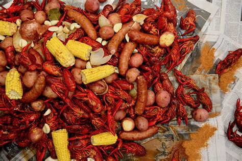 Crawfish Boil 3