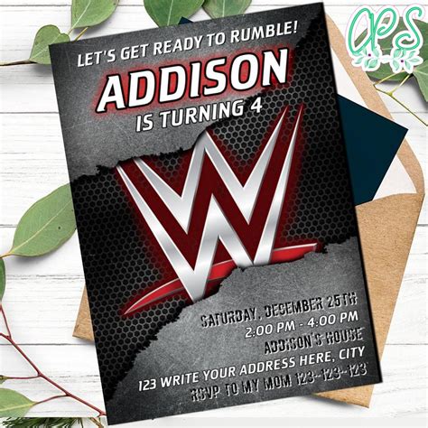 Customizing WWE Birthday Invitations