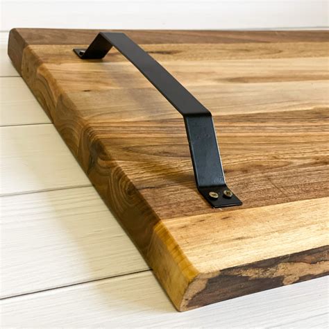 Metal cutting board handle