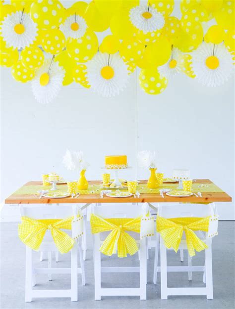 Daisy template ideas for party decorations