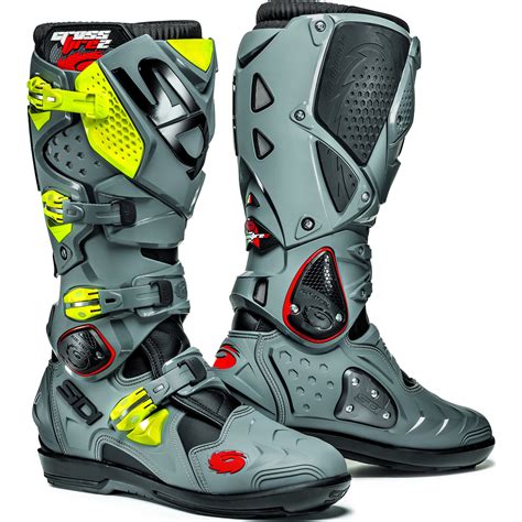 Dirt bike boots