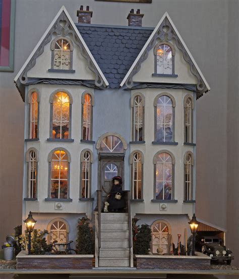 Dollhouse Miniatures Styles