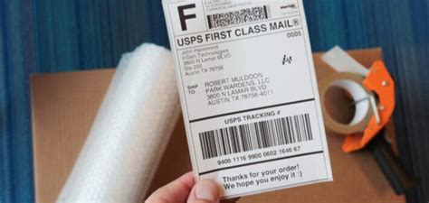 E-commerce shipping label template