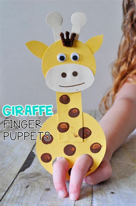 Giraffe arts and crafts