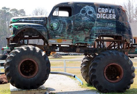 Grave Digger monster truck