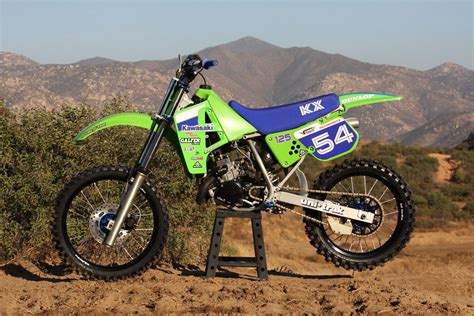 Kawasaki KX125 tires