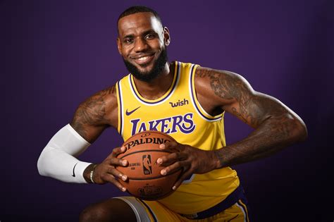 Lebron James free pics