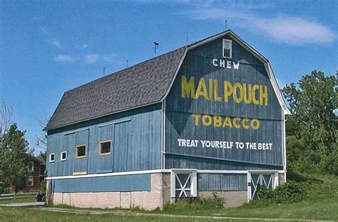 Mail Pouch Barn 4