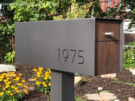 Metal Mail Box Installation