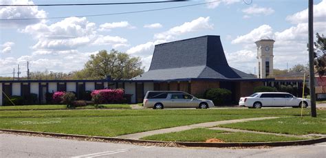 Metropolitan Funeral Home