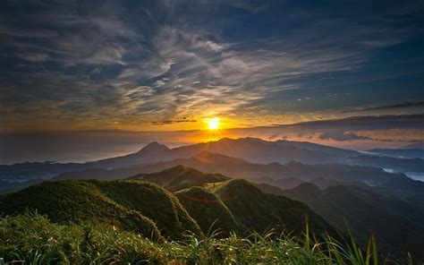 Morning Sun in the Mountains