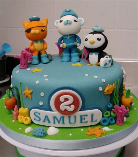 Octonauts Birthday Cake and Cupcakes