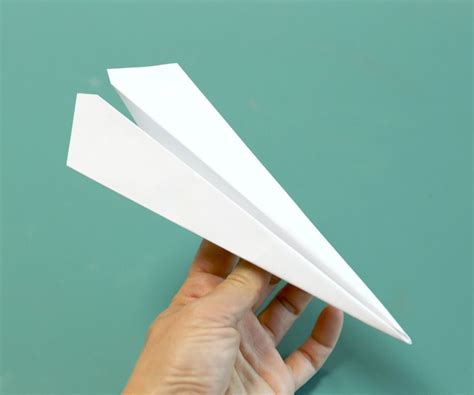 Description of Paper Airplane Construction