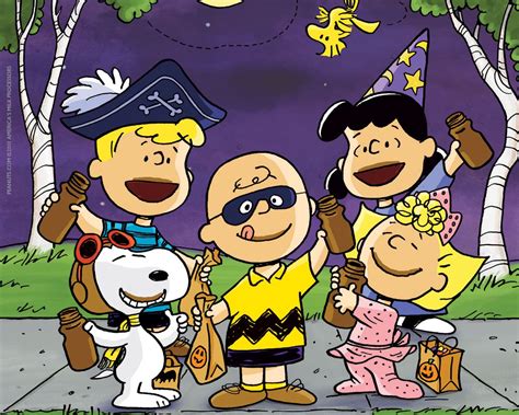 Peanuts gang Halloween