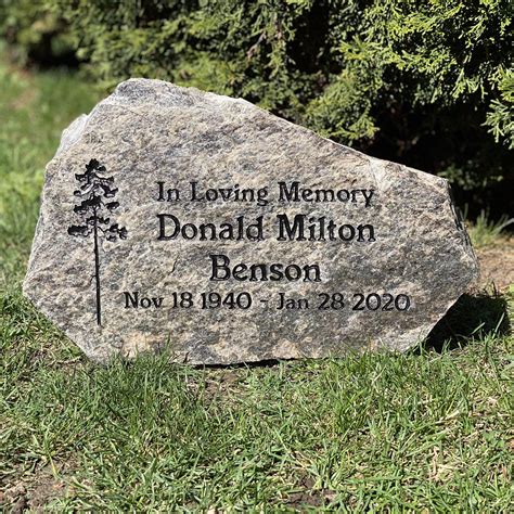 Personalized Memorials