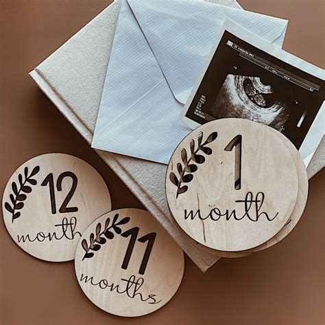 Personalized pregnancy gift